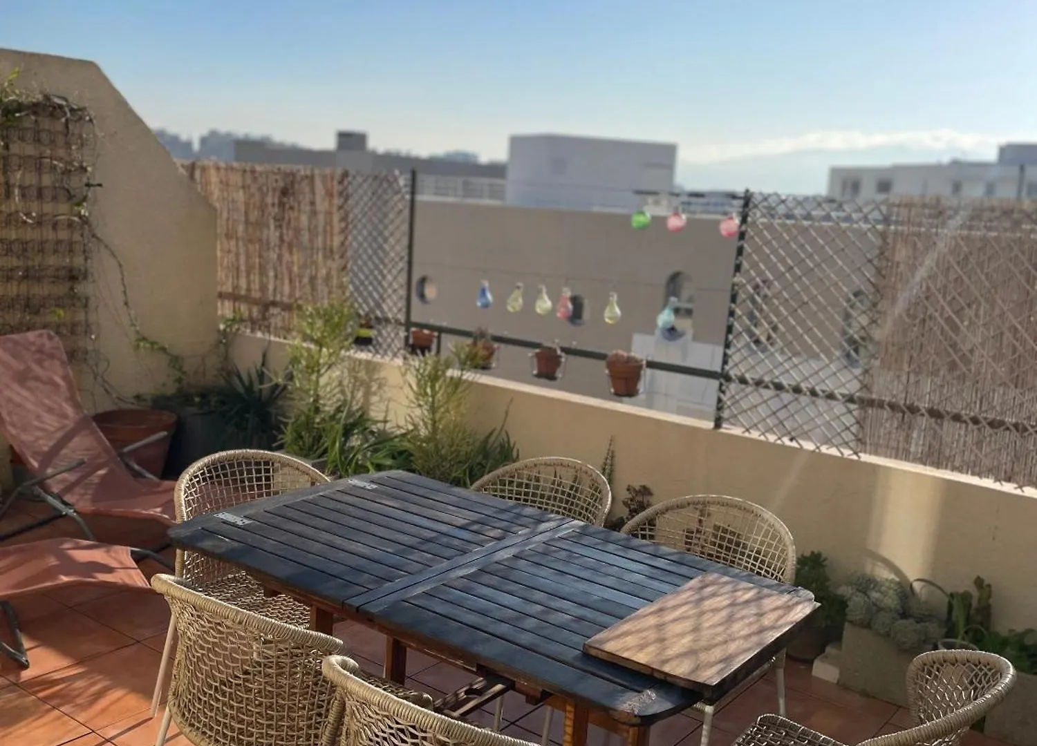 4 Personnes Appart 60 M2 Terrasse 35M2 Sejour Sud 2 Vraies Chambres Gare Saint-Charles Universite Marseille Apartment